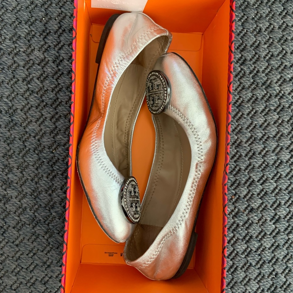 Tory Burch Shoes Size 5.5